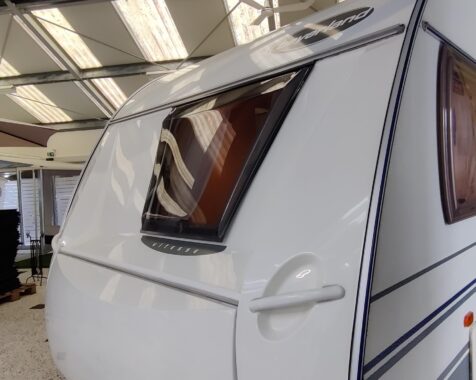 Beyerland Vitesse 450 Vast bed met rondzit